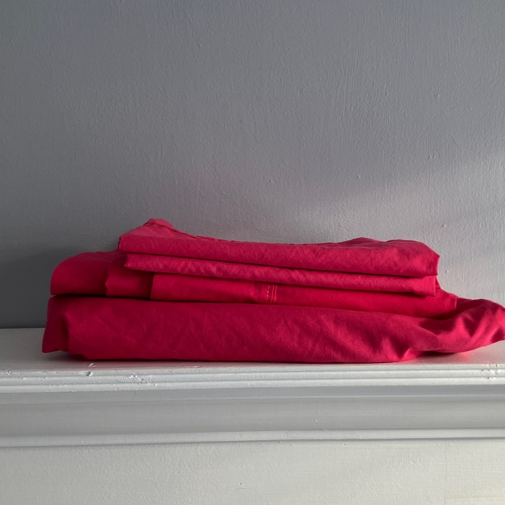 Wamsutta - Pink Twin Sheet Set